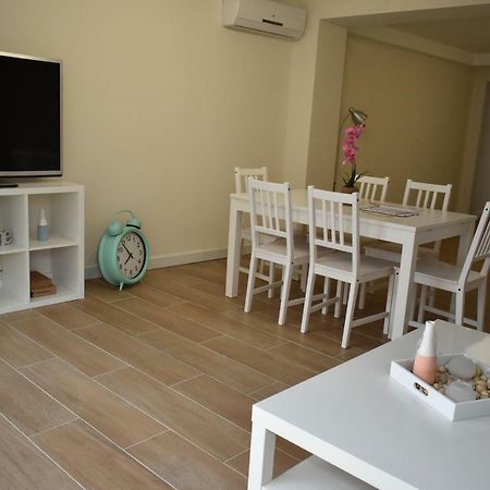 Alameda Centro Apartamento Trg Benidorm Luaran gambar