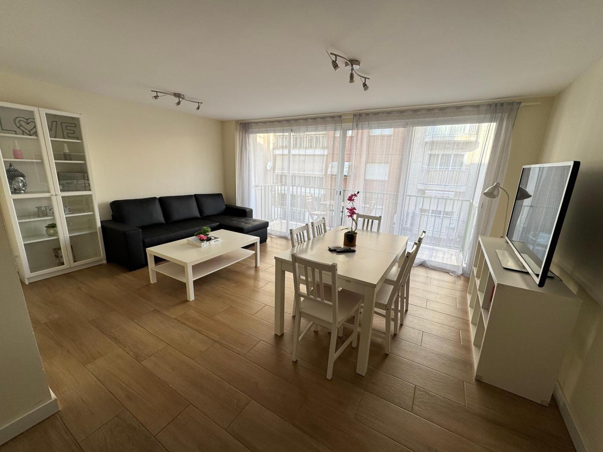 Alameda Centro Apartamento Trg Benidorm Luaran gambar
