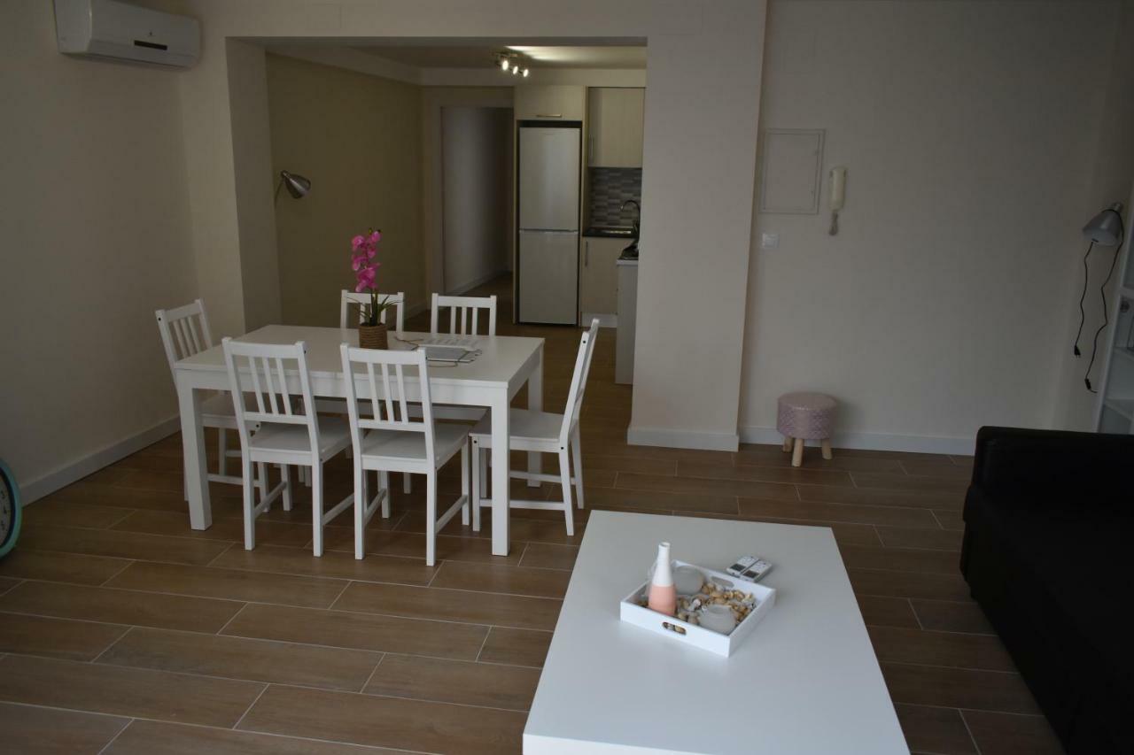 Alameda Centro Apartamento Trg Benidorm Luaran gambar